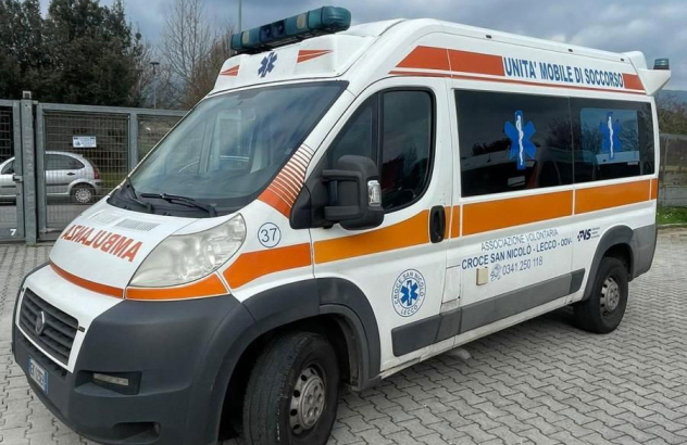 Fiat ducato ambulanza (sannic11) vp 2011