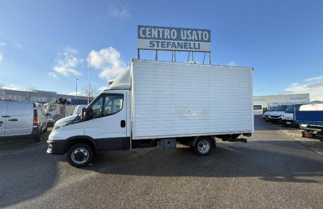 Iveco daily 35c14h box + sponda 2020