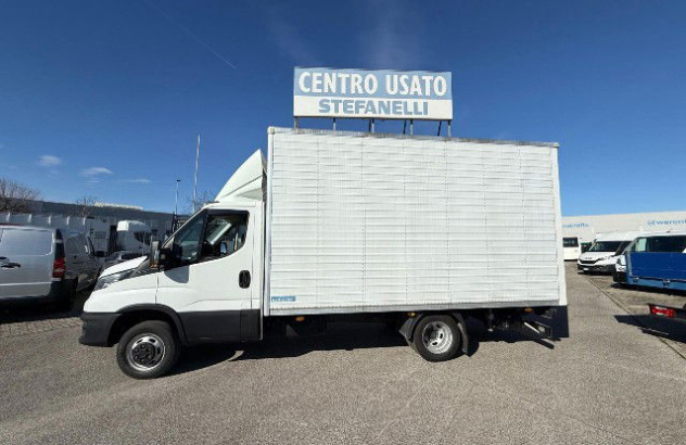 Iveco daily 35c14h box+ sponda + porta laterale 2023