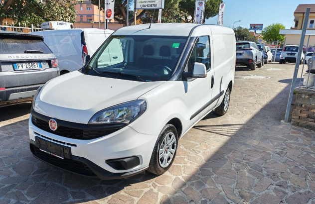 Fiat doblo 1.6 m-jet lounge 105cv 2022