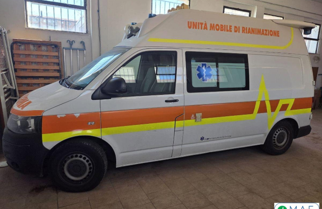 Volkswagen ambulanza transporter t5 (quar) cv* 2010