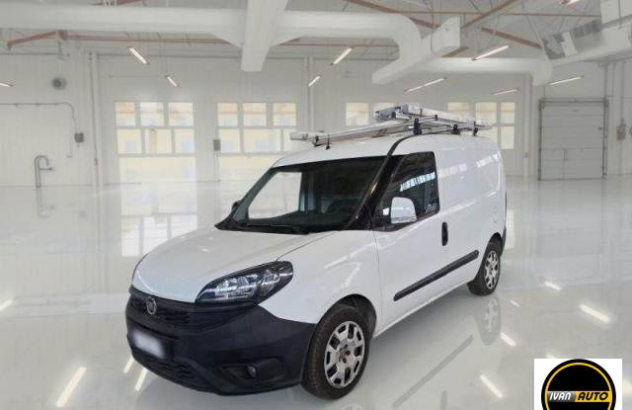 Fiat doblÃÂ² 1.4 benzina-metano-83.000 km 2019