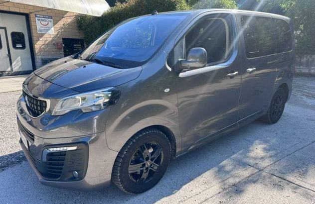 Peugeot expert 1.5 bluehdi combi m1 compact 120cv ses 2018