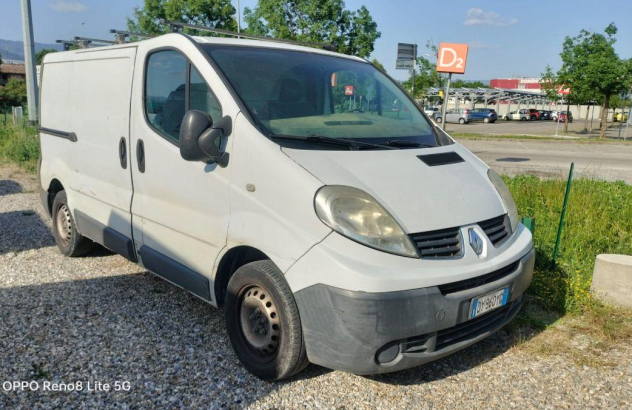 Renault trafic t27 2.0 dci 115cv l1h1 2009