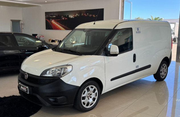 Fiat doblÃÂ² 1.6 mjt maxi 3 posti coibentato isotermico 96.000km 2016