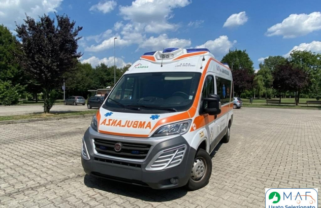 Fiat ducato ambulanza 4x4 (lama) 2015