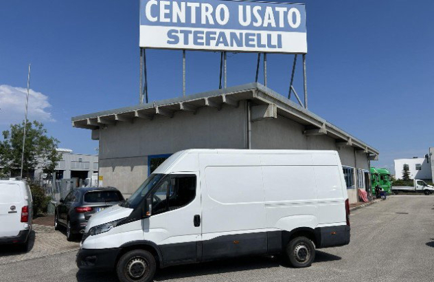 Veicoli commerciali usate