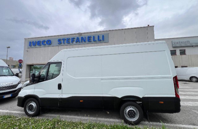 Veicoli commerciali usate