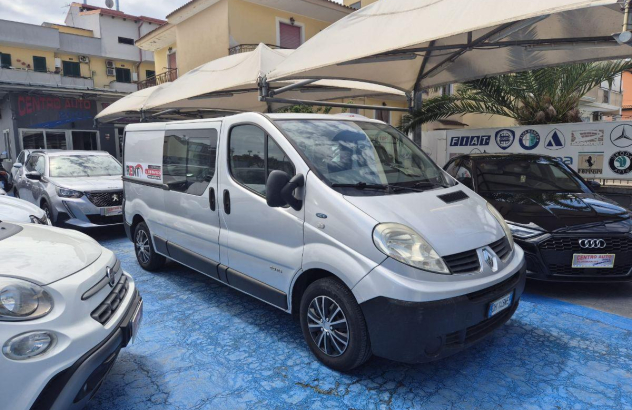 Renault trafic 6 posti furgonato 2007