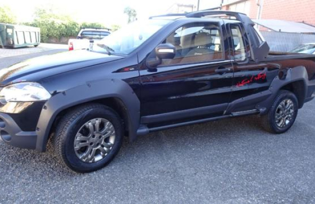 Fiat strada 2012