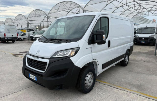 Peugeot boxer 30l1h1 140 2021