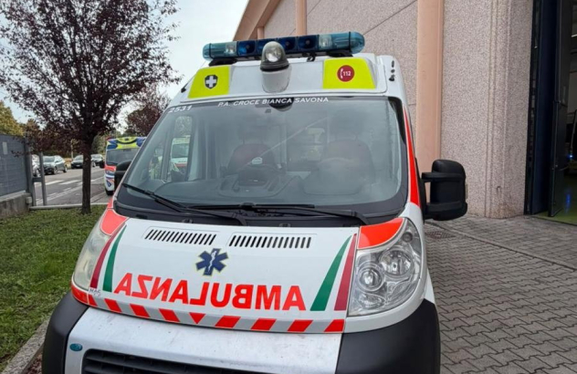 Fiat ducato ambulanza (biasav) cv 2015