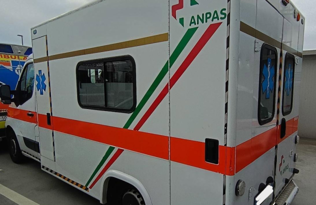 Renault master ambulanza cellula (4397) 2012