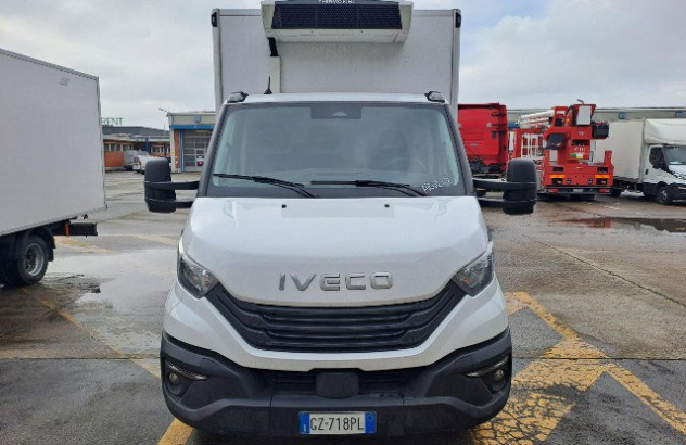 Iveco daily 35c16h3.0 isotermico-frigo 2025