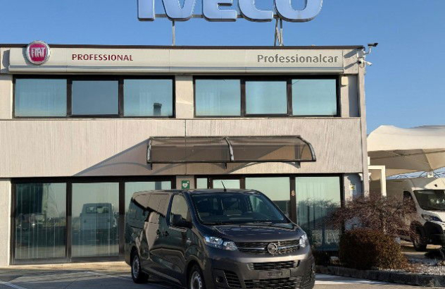 Opel vivaro 9p 2021