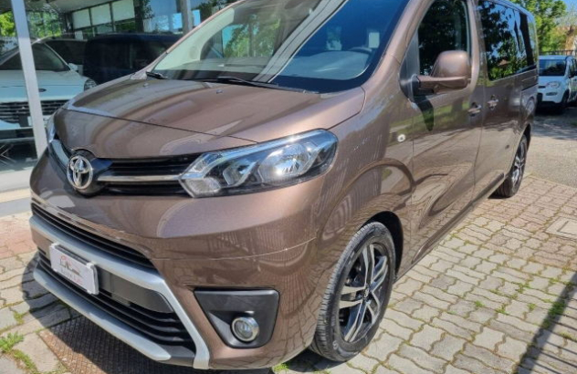 Toyota proace ii verso 2.0d 150cv ses l1 lounge 5p 9p 2018