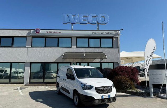 Opel combo 1.5 75 2020
