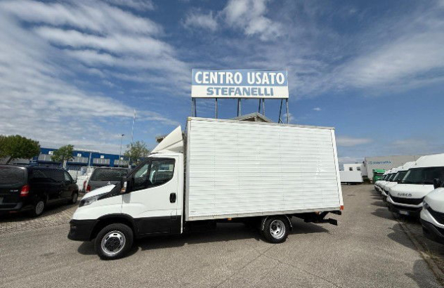 Iveco daily 35c14h box + sponda 2022