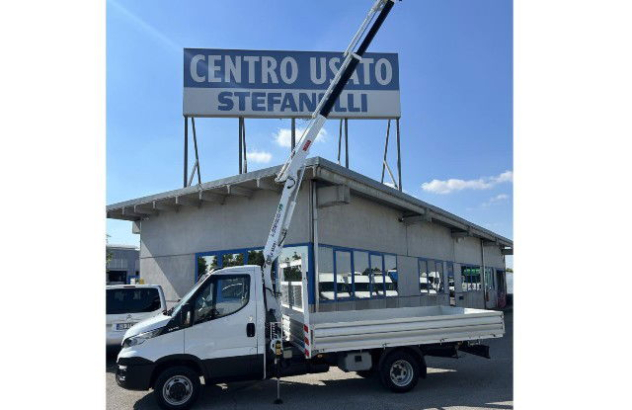 Iveco daily 35 c17 3000 cab. e5b+ cassone + gru 2016