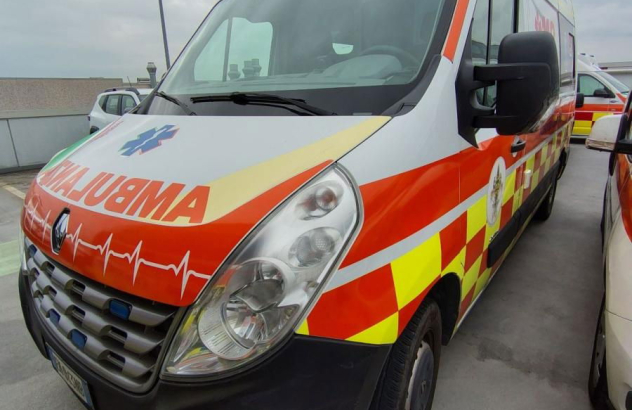 Renault master ambulanza (3946) vp 2012