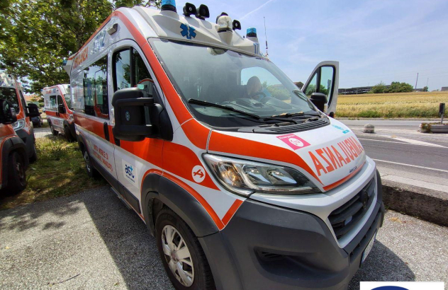 Fiat ducato ambulanza (3972) vp 2017