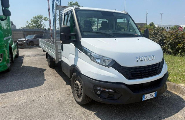 Iveco daily 35s16h 3.0 3750 cassone 2020