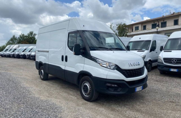 Iveco daily 35 s12 v h2 3520 e6d-temp +iva 2021