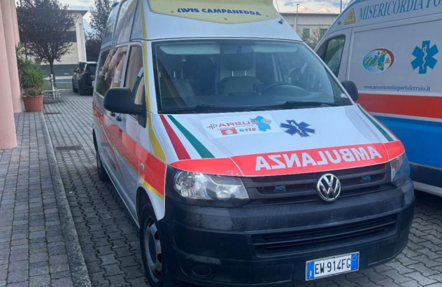 Volkswagen ambulanza 4x4 campa 2013