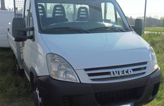 Iveco daily cassone fisso 2007