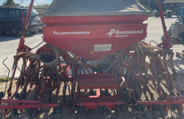 Kverneland accord dl 450 1999