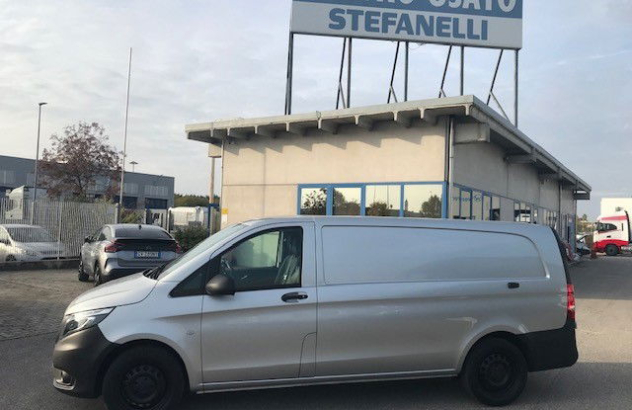 Mercedes-benz vito 119 cdi 4x4 extralong e6 2017