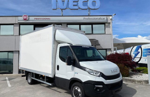 Iveco daily 35c16h box + sponda n 2020