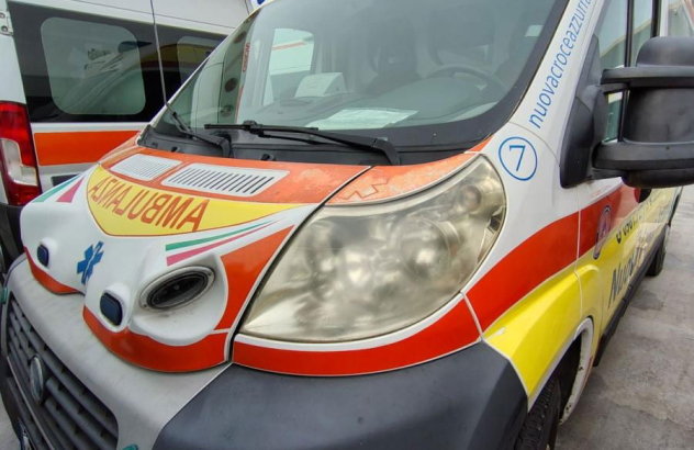 Fiat ducato ambulanza (3883) vp 2015