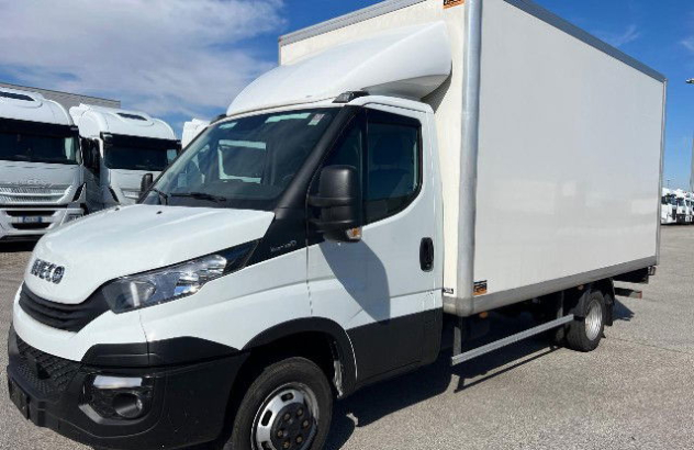 Iveco daily 35c15h box + sponda n 2019