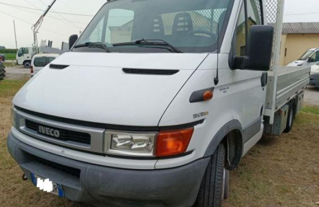 Iveco daily cassone fisso 2002