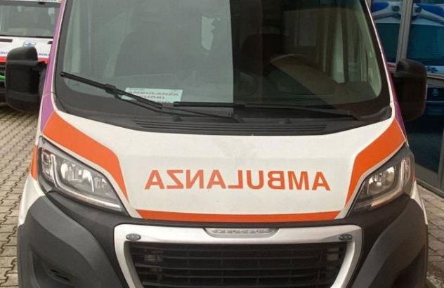 Peugeot boxer ambulanza (violami) 2017