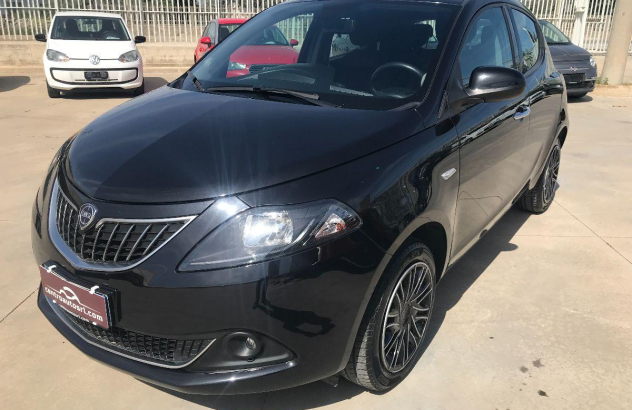 LANCIA Ypsilon 1.0 FireFly 5p.SeS Hybryd Gold Elettrica-Benzina 2022