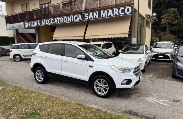 FORD Kuga 1.5 TDCI 120 CV SeS 2WD Titanium Diesel 2017