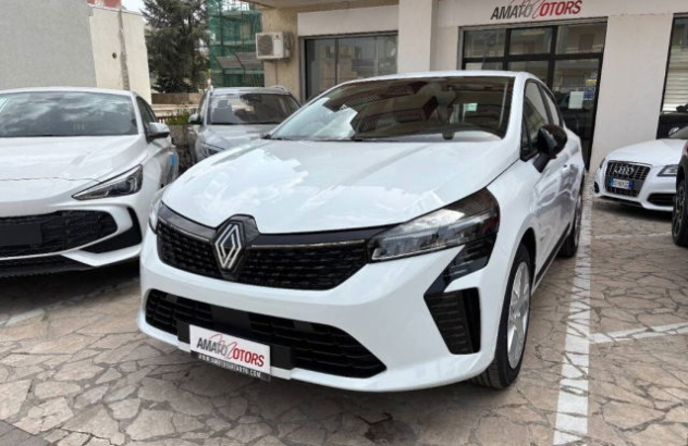 RENAULT Clio  Benzina 2025
