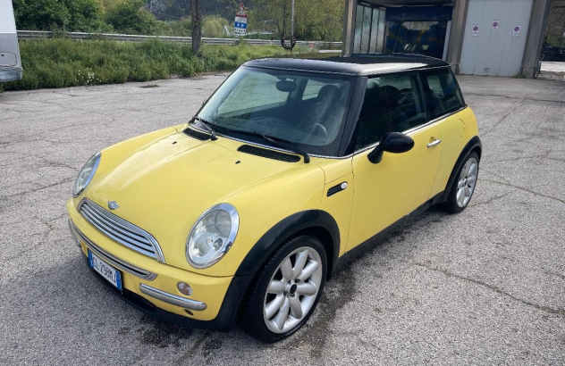 MINI Mini 1.6 16V Cooper Benzina 2003