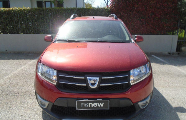 DACIA Sandero 0.9 TCe T-GPL 90 SeS SS Lau.Fam. GPL 2016