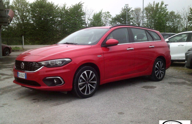 FIAT Tipo 1.6 Mjt SeS SW Lounge Diesel 2020
