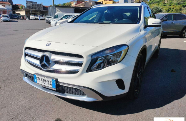 MERCEDES Classe GLA  Diesel 2015