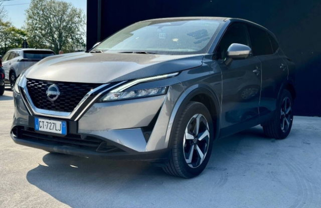 NISSAN Qashqai  Elettrica-Benzina 2024
