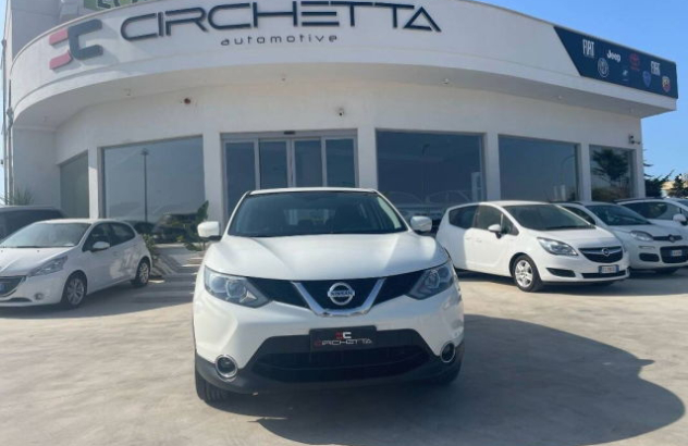 NISSAN Qashqai  Benzina 2014