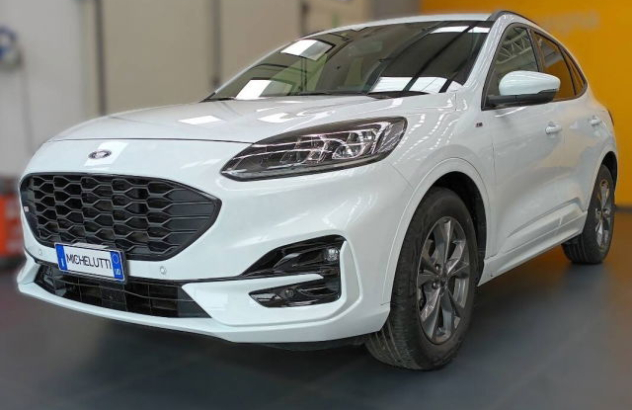 FORD Kuga  Elettrica-Benzina 2022