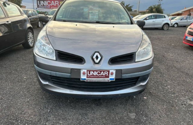 RENAULT Clio  Diesel 2009