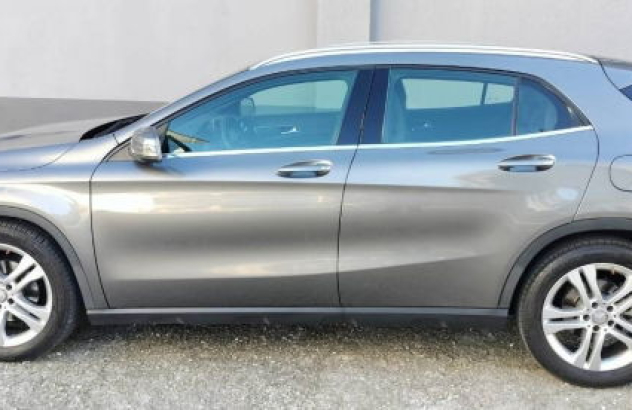 MERCEDES Classe GLA GLA 200 d Automatic Sport Diesel 2014