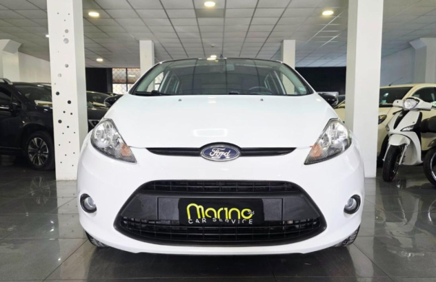 FORD Fiesta  Benzina 2011