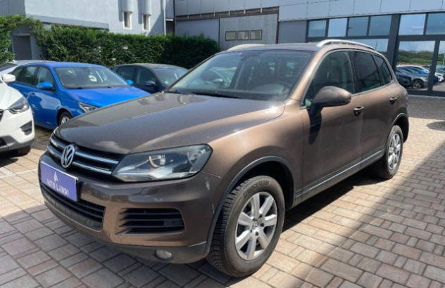 VOLKSWAGEN Touareg  Diesel 2012